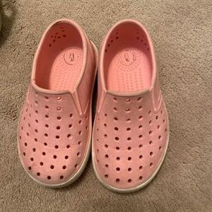Pink native shoes